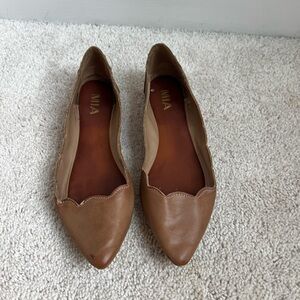 MIA Women's Tan Flats